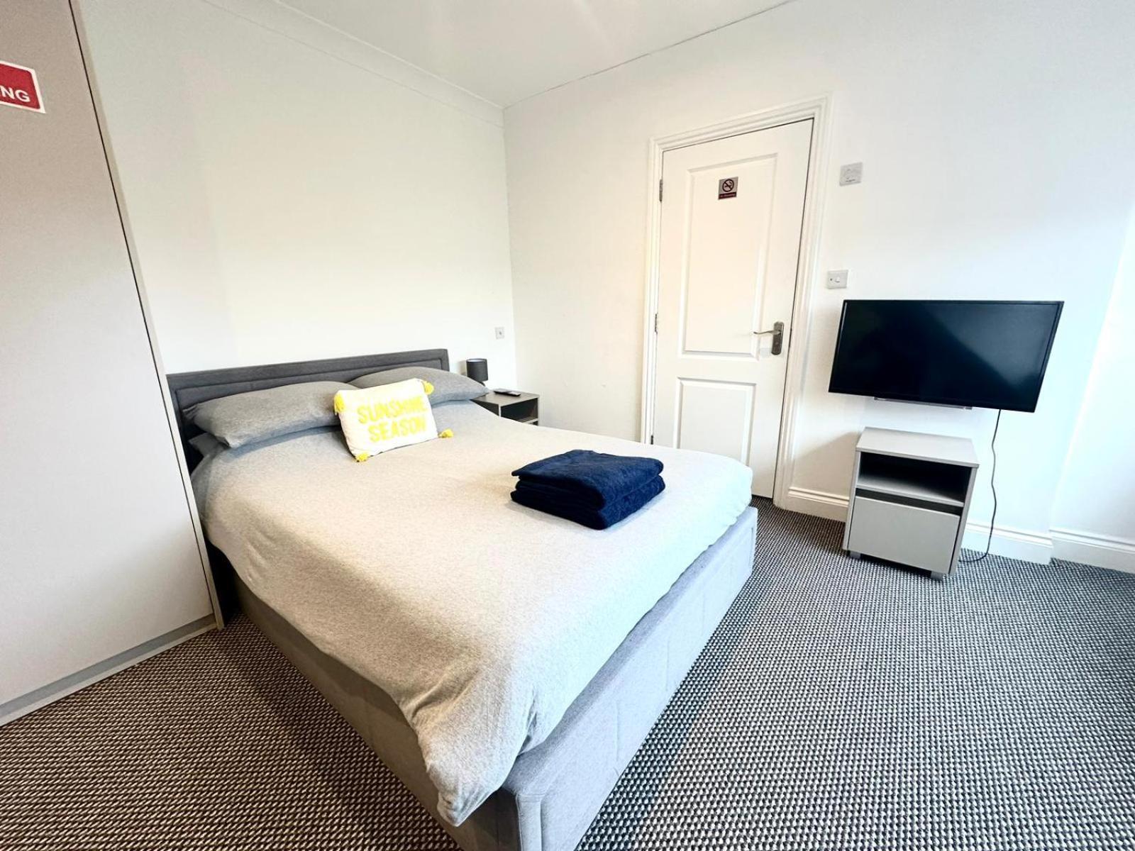 Stylish Modern, Private Apartment,15 Mins To Central London Hendon Exterior photo